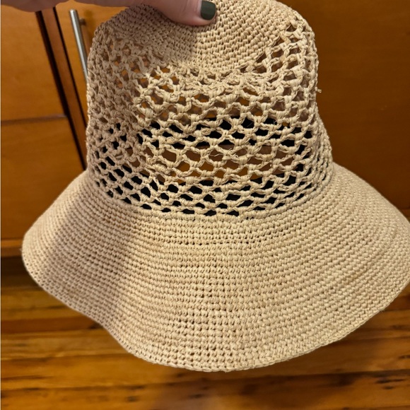 Janesse Leone Straw Hat - Picture 7 of 7